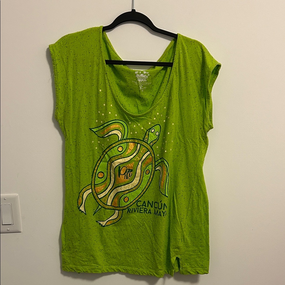 Vibrant Green Turtle Graphic Women's Tee